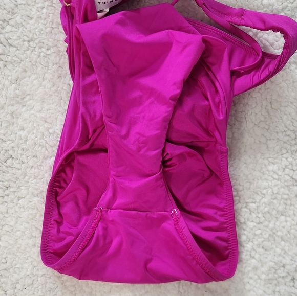 New!Trina Turk Bijuo Solids Plunge One Piece Swimsuit - Picture 12 of 13